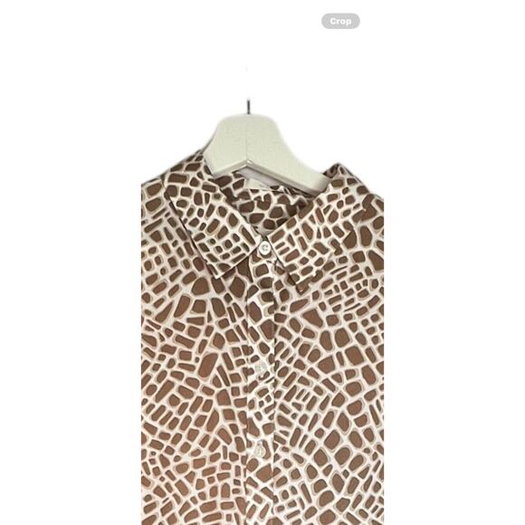 Chico's No Iron Tan White Animal Polka Squares Collared Top Size 2 L Button Up - Picture 2 of 9